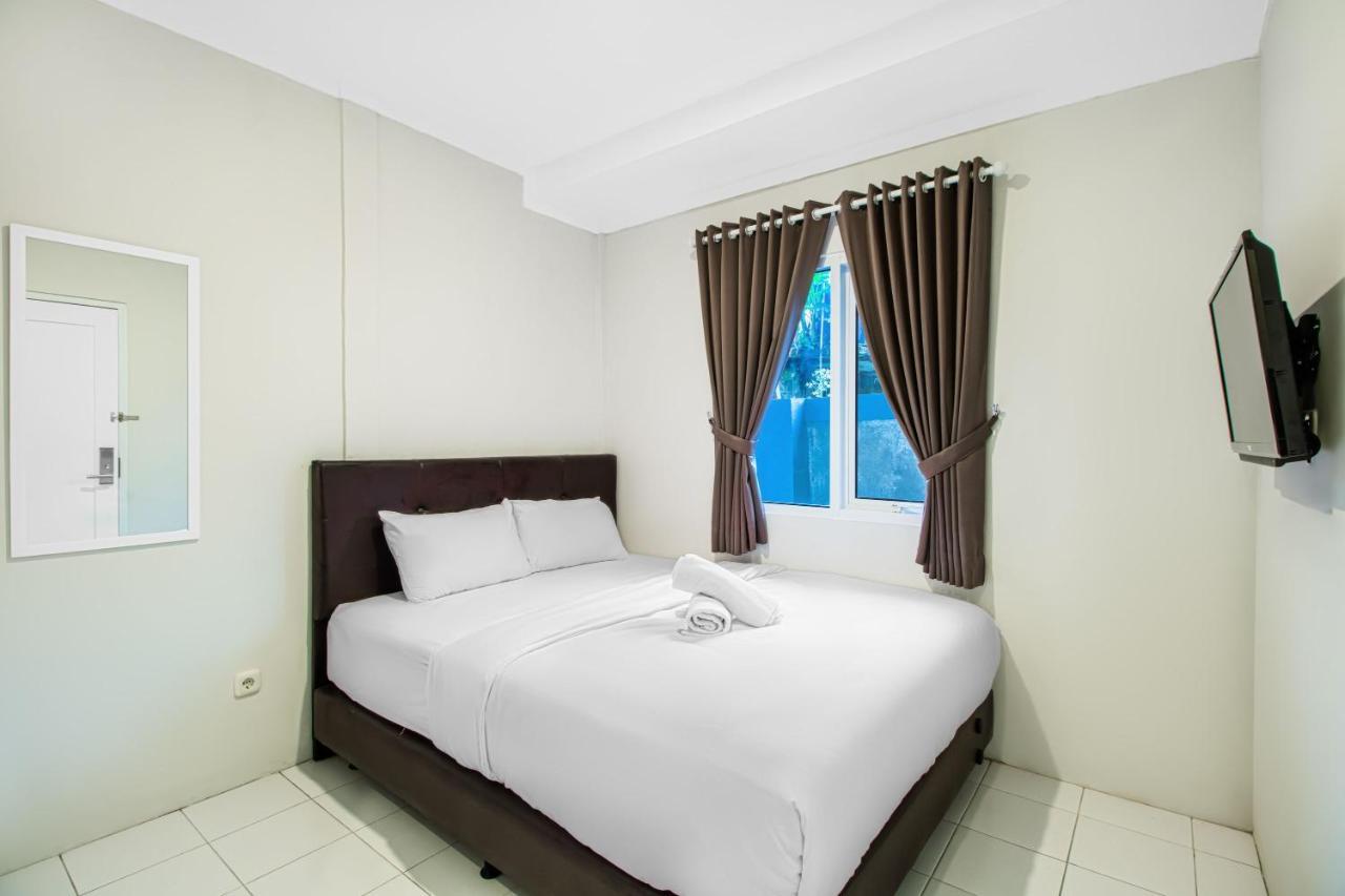 Urban24 Syariah Depok Hotell Exteriör bild